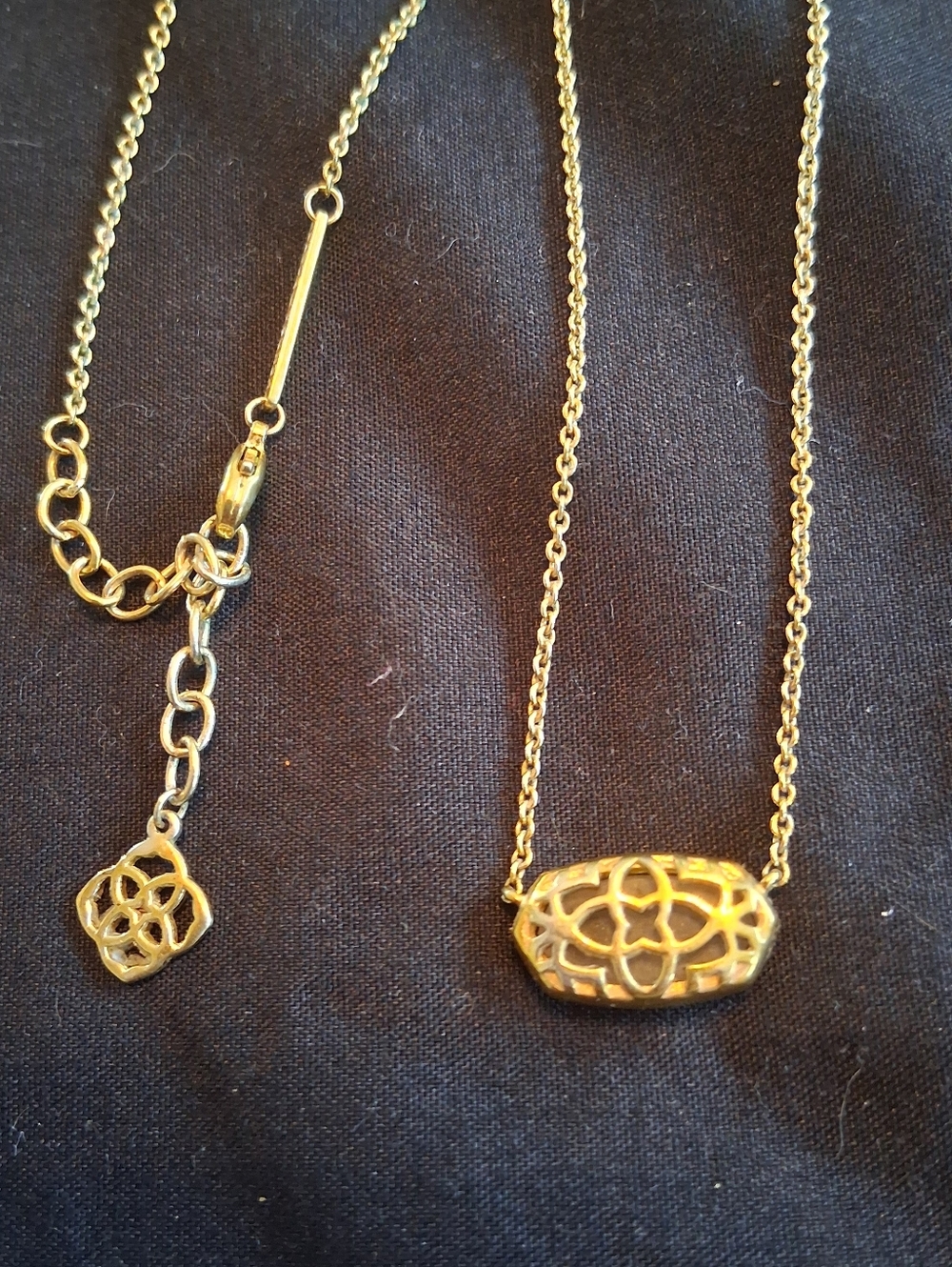 Kendra Scott Elisa Necklace - Picture 3 of 4